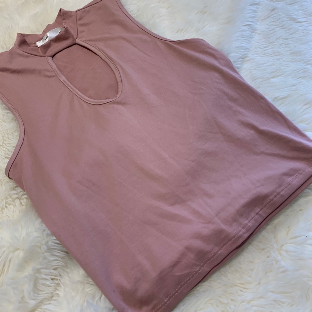 High Neck Tank